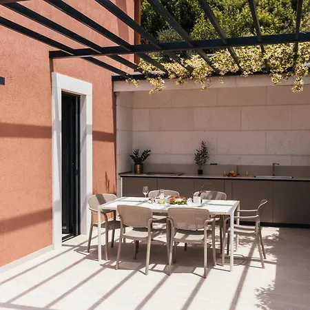 Val & Sol * ドゥブロブニク